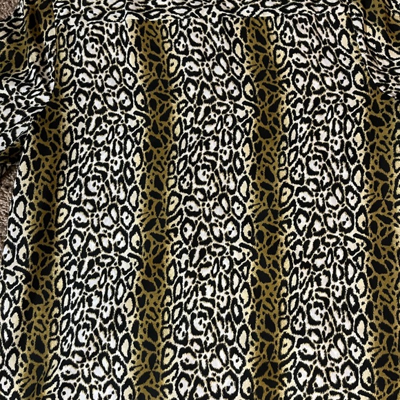 Violet & Claire Black Brown Cream Animal Print Shift Shirt XL - Picture 10 of 10